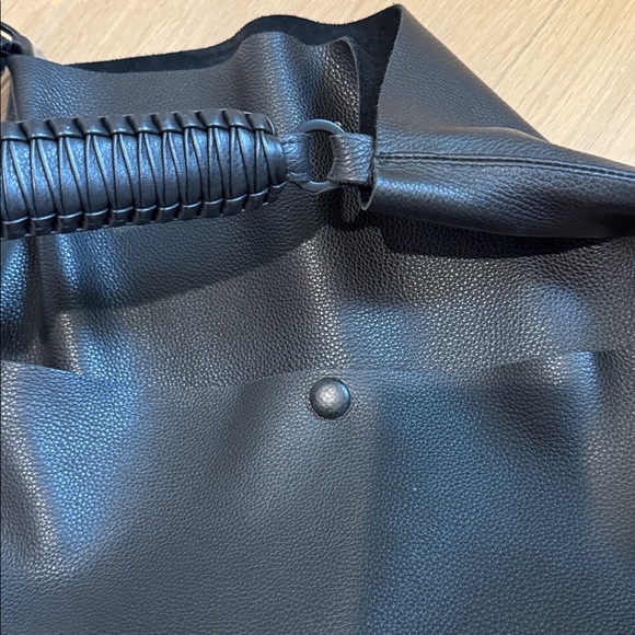 Callista Black Slim M Stitch Tote - Picture 4 of 9